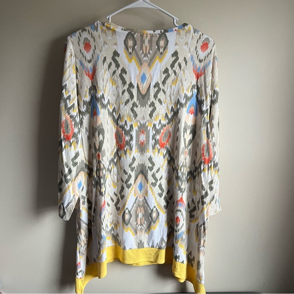 Chicos Zenergy Ikat Trimmed Border White Yellow Patterned Tunic Blouse 3 - Picture 5 of 6